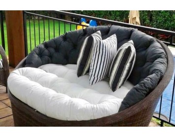 Chaise Stilo Preto e Branco